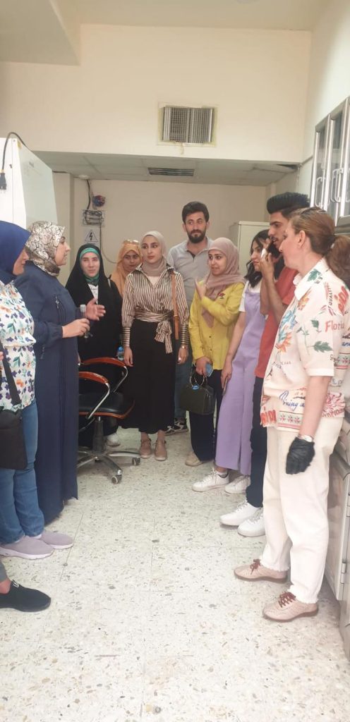 A Scientific Visit Organized by the Department of Horticulture and Landscape Gardening to the Laboratories of the College